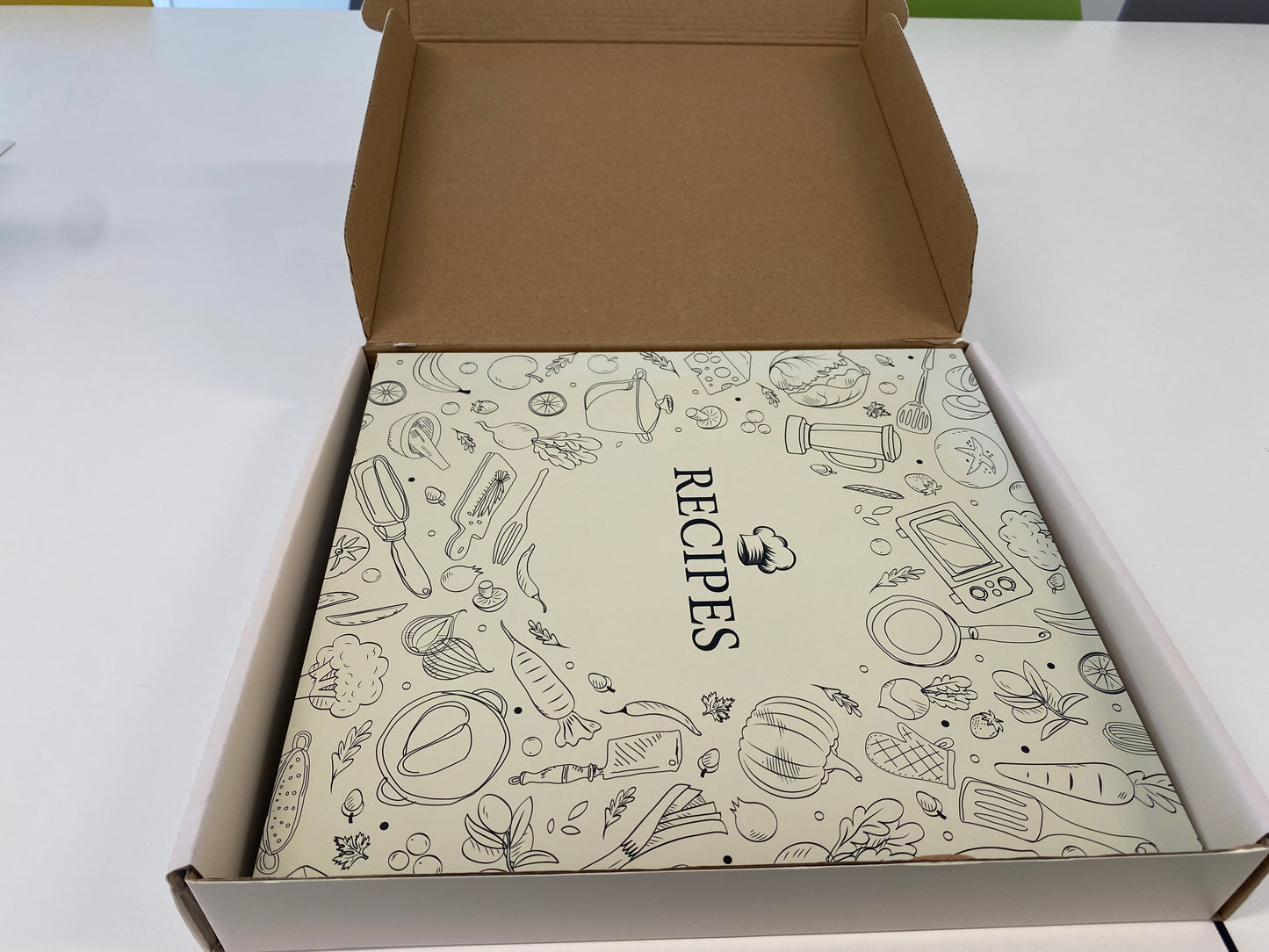 Recipe Binder 8.5x11 3 Ring, Recipe Book to Write in Your own Recipes, Recipe Binder with 60 Plastic Sleeves, 12 Dividers, 60 Blank Recipe Cards, Labels & Stickers, Family Recipe Organizer