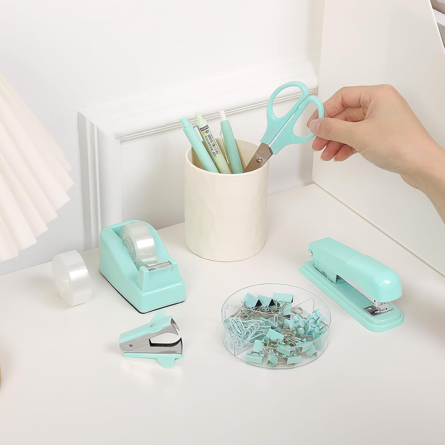 SKYDUE Pink Office Desk Accessories, Pink Office Supplies, Stapler, Tape Dispenser, Scissors, Clips and 1000pcs Staples,Office Supplies for Desk for Women