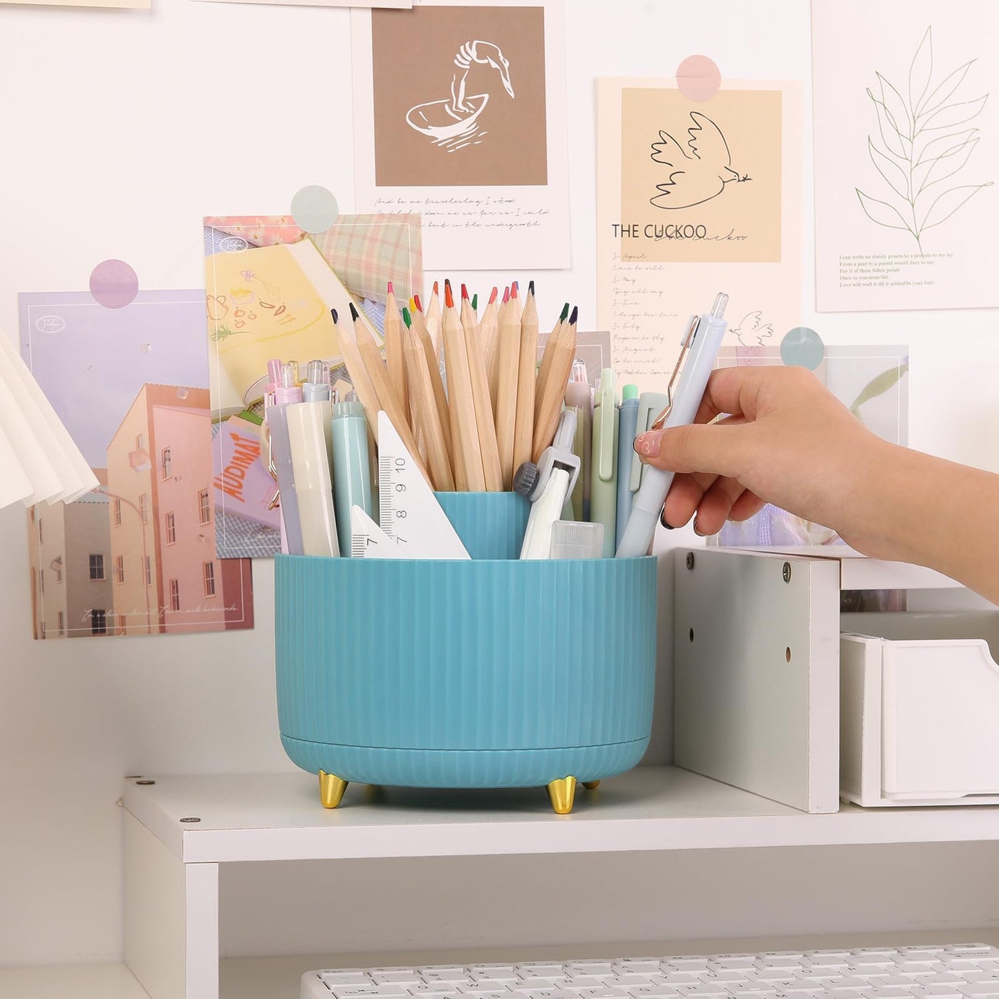 360° Rotate Elegant Comb Case, Portable Travel Comb Holder,  Storage Box for Hair Combs, Perfect Gift for Women & Men